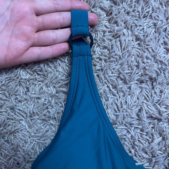 DKNY teal one piece bathing suit w/ built in bra M - Picture 3 of 9